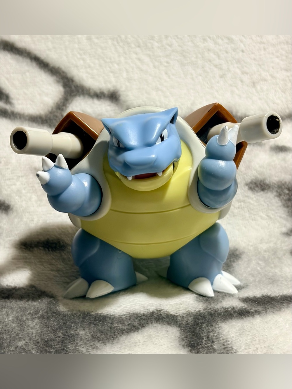 Pokémon Blastoise Battle Feature 4.5” Articulated Figure
